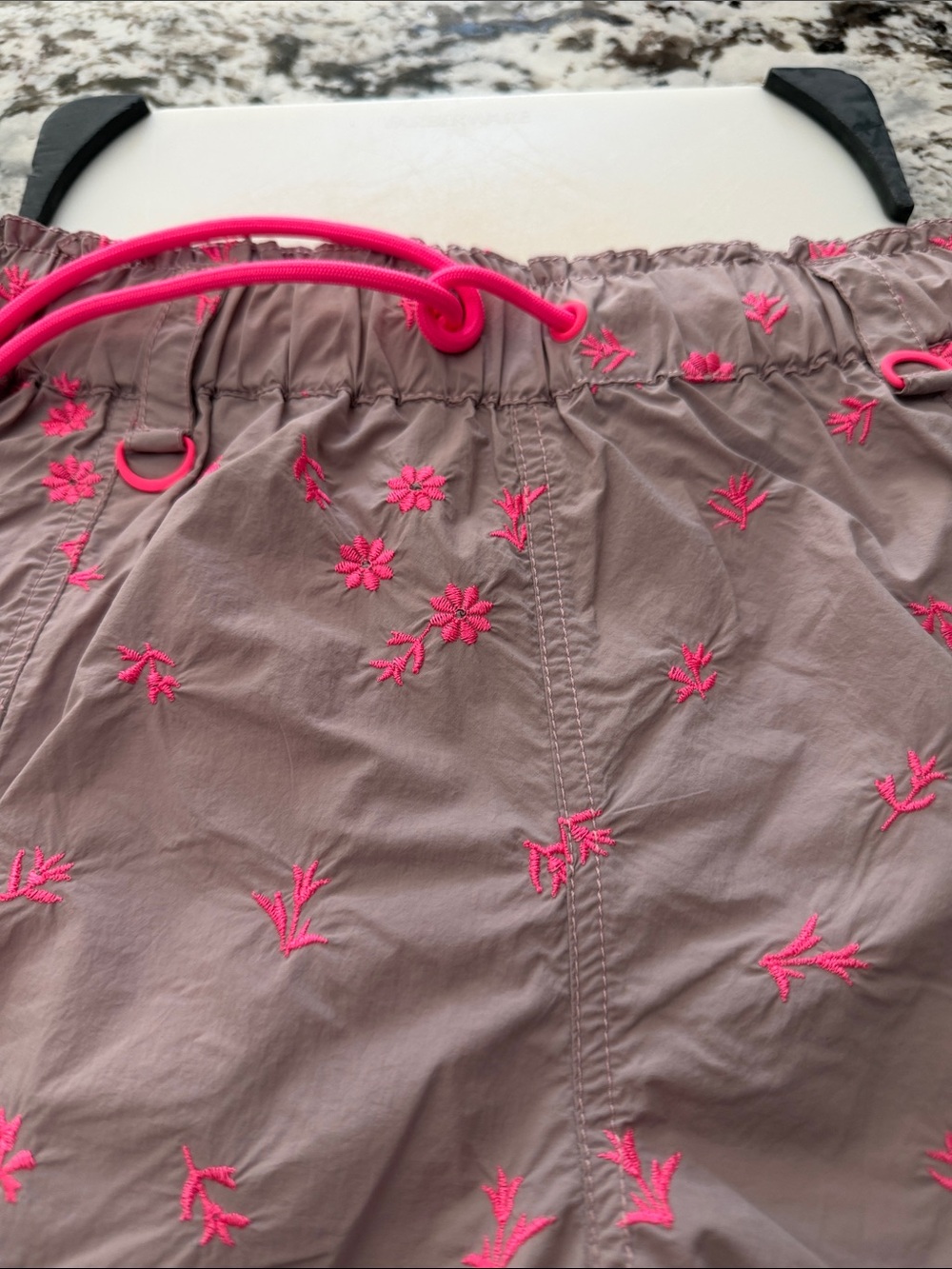 Free People The Wild Embroidered Long Shorts Size Small - Picture 4 of 6